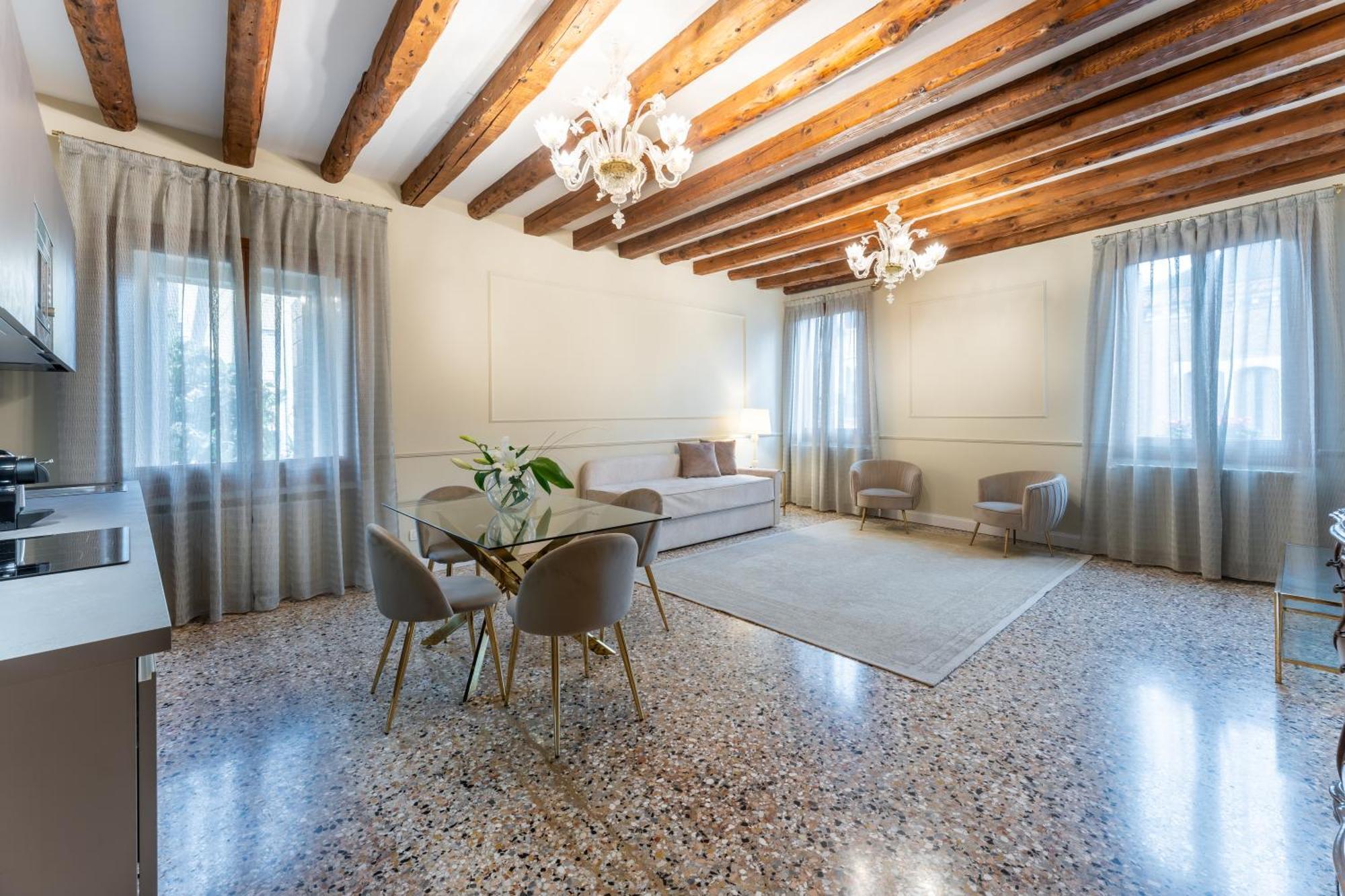 San Vio Palace Luxury Apartments Venetië Buitenkant foto