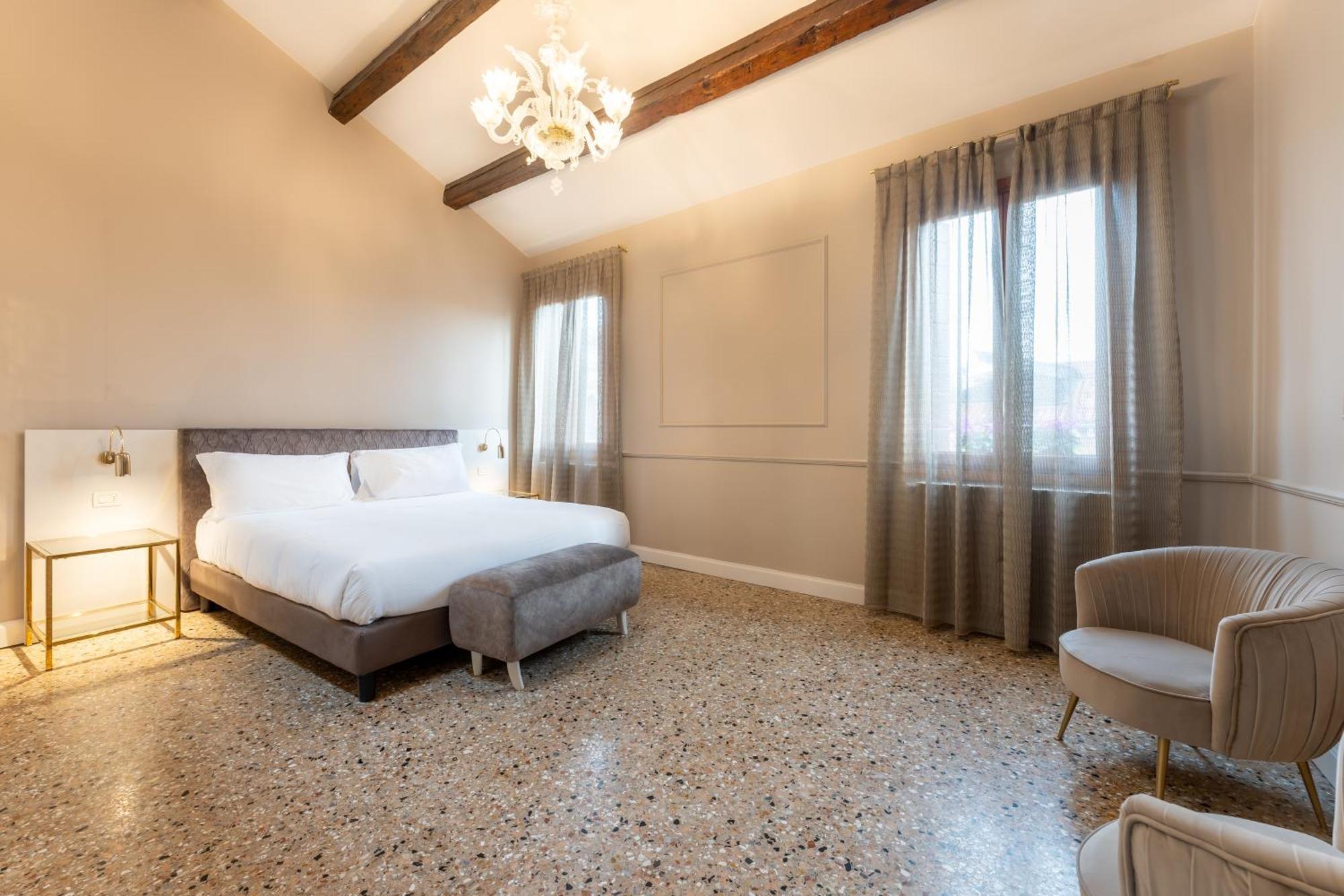 San Vio Palace Luxury Apartments Venetië Buitenkant foto