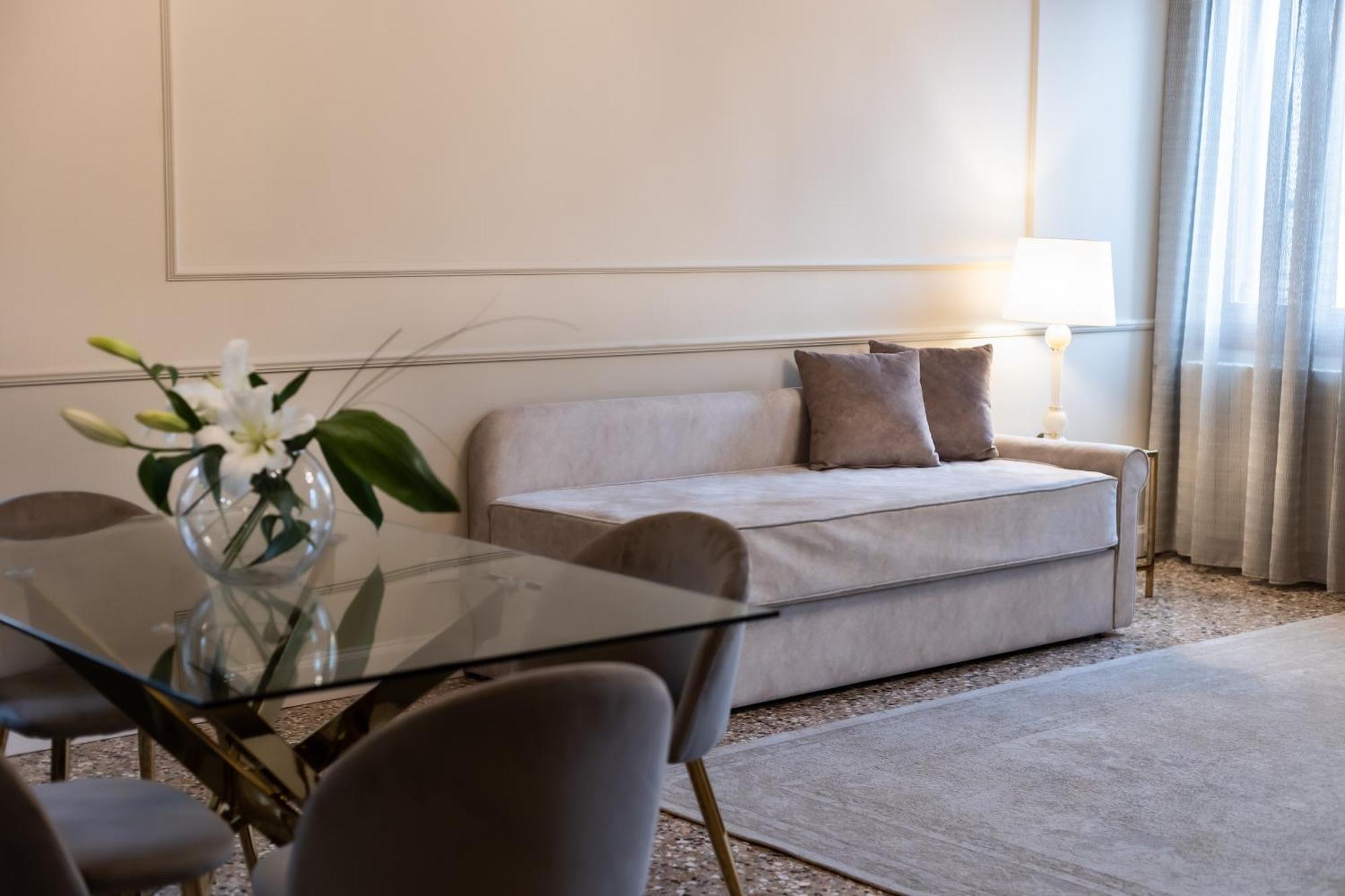 San Vio Palace Luxury Apartments Venetië Buitenkant foto