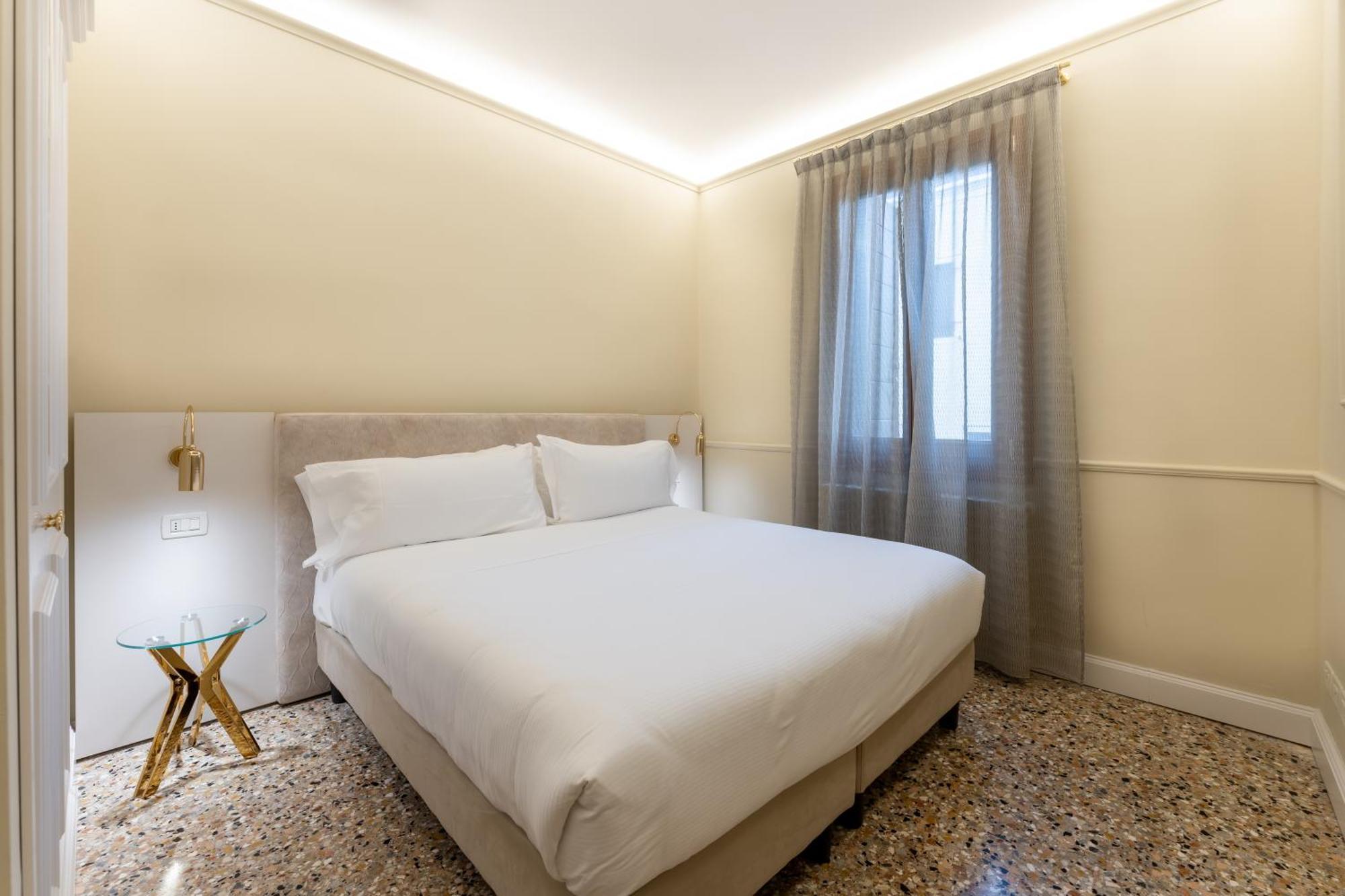 San Vio Palace Luxury Apartments Venetië Buitenkant foto