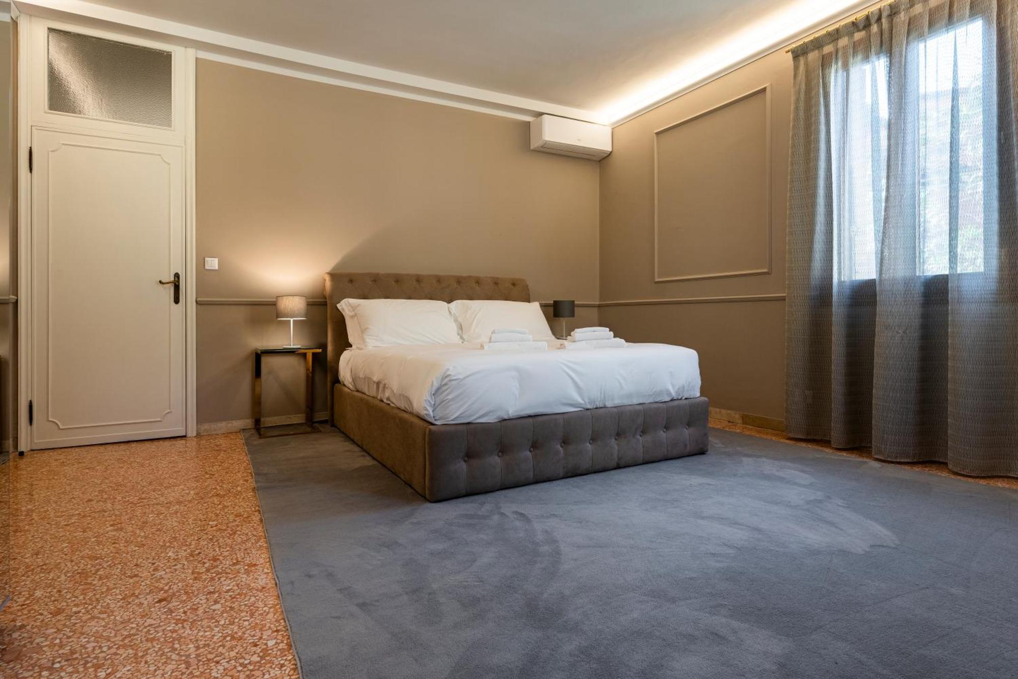 San Vio Palace Luxury Apartments Venetië Buitenkant foto