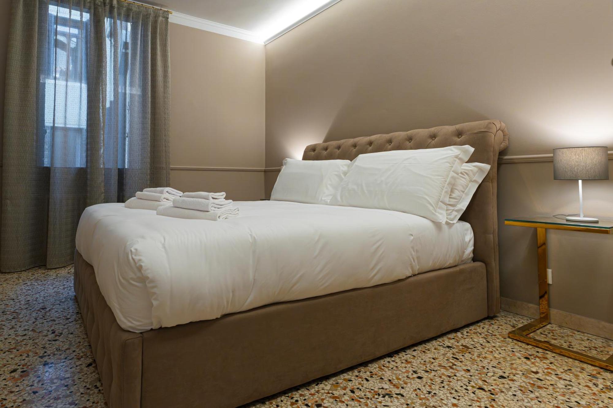 San Vio Palace Luxury Apartments Venetië Buitenkant foto